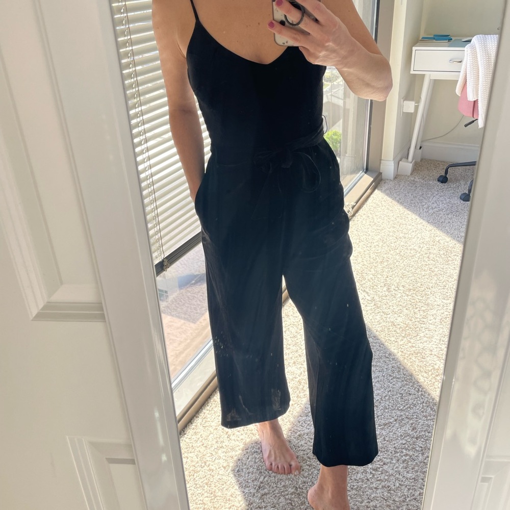 Gianni Bini Black Velvet Cropped Jumpsuit